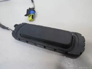 15106857 GM Кнопка открытия багажника Chevrolet Tahoe GMT900 Арт E81035629, вид 4