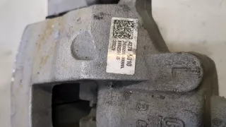 42789010 Суппорт тормозной передний левый Chevrolet Trax Арт 9467328, вид 2