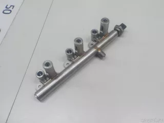 9811353880 Citroen-Peugeot Рейка топливная (рампа) Citroen C5 Aircross Арт E52467832, вид 3