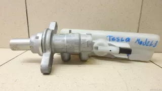 104467300B Tesla Цилиндр тормозной главный Tesla model 3 Арт E95728836, вид 4