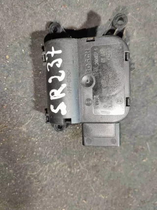 0132801357 Моторчик заслонки печки   Skoda Roomster 1 Арт SR237, вид 1