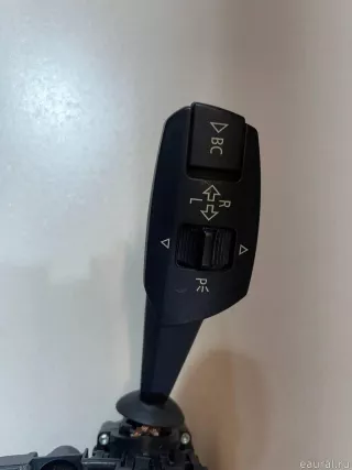 61319164418 BMW Переключатель подрулевой в сборе BMW 1 E81/E82/E87/E88 Арт E23643699, вид 3