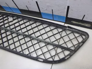 6225695F0A Nissan Решетка в бампер центральная Nissan Almera G15 Арт E60681830, вид 2