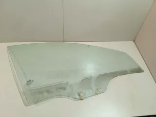 824211G010 Hyundai-Kia Стекло двери передней правой Kia Rio 2 Арт E23657511, вид 1
