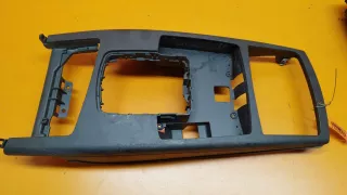 4F1864261  Консоль салона (кулисная часть) Audi A6 C6 (S6,RS6) Арт 01018998, вид 1