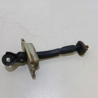 GJ6A58270B Mazda Ограничитель двери Mazda 6 3 Арт E23655542, вид 2