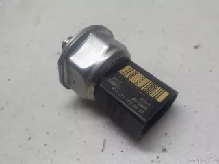 2711530328 Mercedes Benz Датчик давления топлива Mercedes R W251 Арт E41197691, вид 3