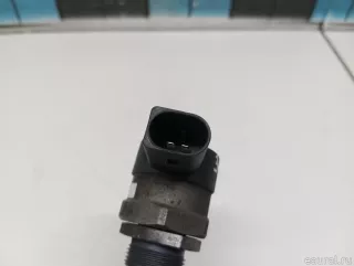 057130764AB VAG Регулятор давления топлива Audi A6 C7 (S6,RS6) Арт E31648194, вид 4