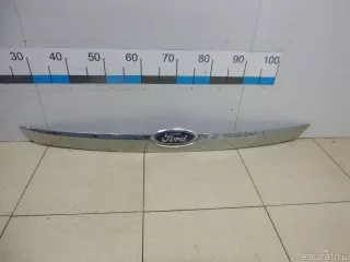 1581833 Ford Накладка двери багажника Ford Focus 2 restailing Арт E100521437, вид 1