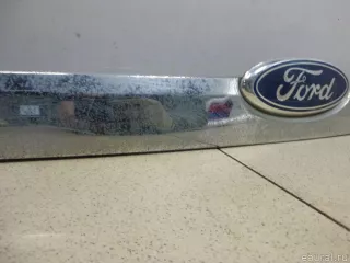 1581833 Ford Накладка двери багажника Ford Focus 2 restailing Арт E100521437, вид 3