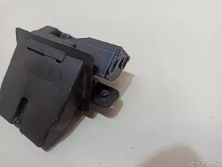 1761865 Ford Замок багажника Ford Fiesta 6 Арт E23679337, вид 4