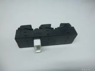 935701M100WK Hyundai-Kia Блок управления стеклоподъемниками Kia Cerato 2 Арт E103069050, вид 4