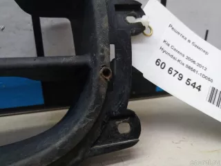 865611D050 Hyundai-Kia Решетка в бампер Kia Carens 3 Арт E60679544, вид 3
