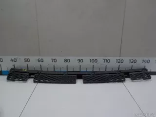 7P6807863A VAG Направляющая заднего бампера Volkswagen Touareg 2 Арт E41201100, вид 1