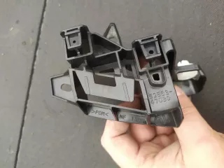  Кронштейн крепления бампера заднего Toyota Prius 5 Арт 04347_3003242040205, вид 2
