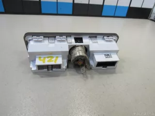 LR044901 Land Rover Разъем AUX / USB Land Rover Evoque 1 restailing Арт E80999421, вид 2