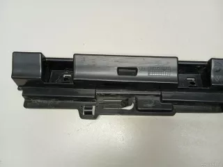 51777256916 BMW Кронштейн накладки на порог (наружней) BMW 3 F30/F31/GT F34 Арт E23640085, вид 3