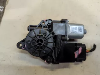 82450L3010 Моторчик стеклоподъемника передний левый Kia K5 3 Арт 20162919, вид 1