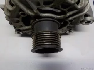 12318571358 BMW Генератор BMW X4 G02 Арт E52499798, вид 2