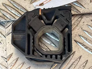1K0121367D Кронштейн радиатора Volkswagen Passat B6 Арт 45529, вид 2