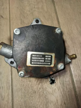 96440320,9140307520 Насос вакуумный Chevrolet Epica Арт 10644_5, вид 1