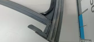 1677251300 Mercedes Benz Уплотнитель двери Mercedes S C217 Арт E103077586, вид 2