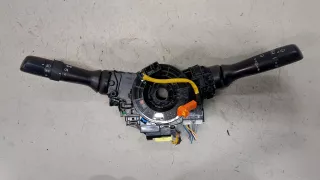 841400D270,846520D180 Переключатель подрулевой (стрекоза) Toyota Yaris 3 Арт 20170263, вид 1