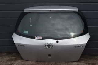 670050D030 Крышка багажника (дверь 3-5) Toyota Yaris 2 Арт Z16-22-1, вид 1