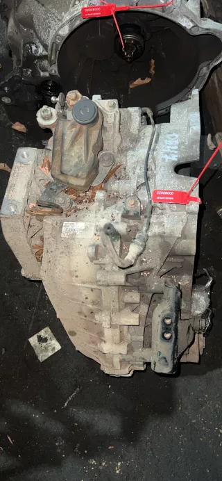 6G9R7002LF КПП механическая (МКПП) 6-ступенчатая Volvo V70 3 Арт GRT80022, вид 1