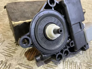 82450l1010 Моторчик стеклоподъемника Hyundai Sonata (DN8) Арт 138937MA, вид 7