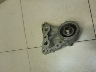 1560937010 Toyota Кронштейн масляного фильтра Toyota Yaris 2 Арт E100534437, вид 3