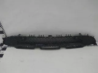 A1568804200 Заглушка (решетка) в бампер передний Mercedes GLA X156 Арт AK417131, вид 1