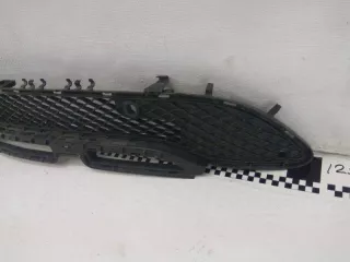 A1568804200 Заглушка (решетка) в бампер передний Mercedes GLA X156 Арт AK417131, вид 3