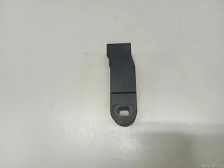7P0121079B VAG Кронштейн радиатора Volkswagen Touareg 2 Арт E23696362, вид 1
