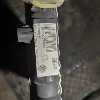 6q0121253q Радиатор основной   Volkswagen Polo 4 Арт vp43, вид 3