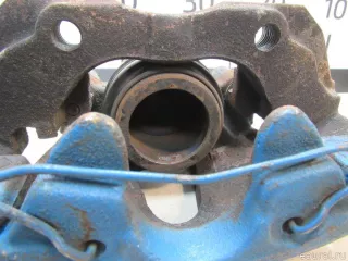 1682875 Ford Суппорт тормозной передний правый Volvo XC70 3 Арт E81063766, вид 8