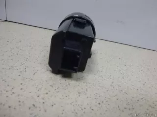 8961102110 Toyota Кнопка запуска двигателя Toyota Auris 2 Арт E100530339, вид 3