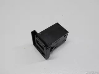 284H31FA0A Nissan Разъем AUX / USB Infiniti QX80 1 restailing Арт E41211122, вид 2