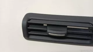 4G0819209L6PS VAG Дефлектор воздушный Audi Q8 Арт E103081649, вид 4