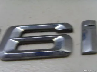 51147135547 BMW Эмблема BMW 1 E81/E82/E87/E88 Арт E52513826, вид 3