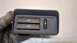 CPLA11654AA Кнопка открытия багажника Land Rover Range Rover Sport 2 Арт 20132621, вид 5