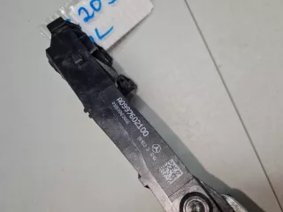 A0997602100 Кронштейн ручки двери левый Mercedes C W205 Арт Z346591, вид 2
