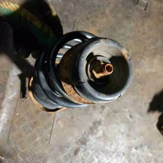 1j0413031 Стойка подвески передняя   Volkswagen Golf 4 Арт vg4322, вид 1