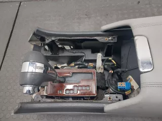 4L7Z78045A36AAA Консоль салона (кулисная часть) Lincoln Navigator 3 Арт 20072890, вид 4