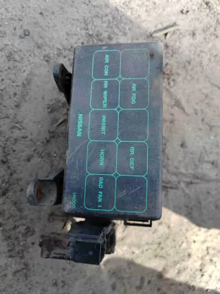  Блок предохранителей (блок реле)   Nissan Almera N15 Арт NAL85, вид 2