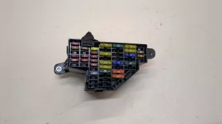 3C2941824 Блок предохранителей Volkswagen Passat B7 Арт 20229350, вид 1