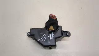 3C2941824 Блок предохранителей Volkswagen Passat B7 Арт 20229350, вид 2