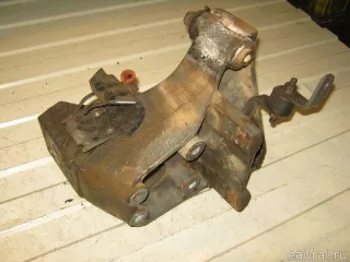 5010389273 Renault Кронштейн крепления торсиона Renault Premium Арт E8114317, вид 1