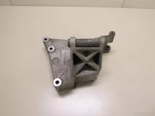 YLE500370 Land Rover Кронштейн генератора Land Rover Range Rover Sport 1 restailing Арт E48075614, вид 1