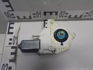 LR015451 Land Rover Моторчик стеклоподъемника Land Rover Discovery 4 Арт E51217770, вид 2